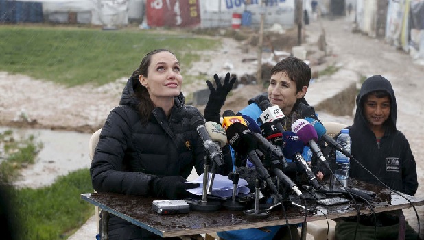 brad pitt et angelina rencontre